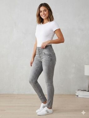 O'Neill Women's Grey High-Rise Skinny Jeggings. Cleaned And ready To Wear.